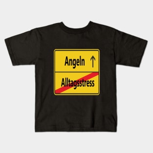 Alltagsstress? Angeln! Kids T-Shirt